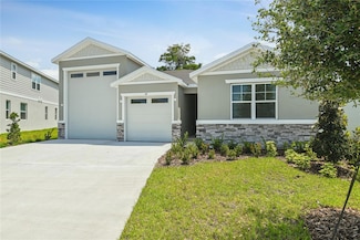 317 Alexandrite St, Deland, FL 32720