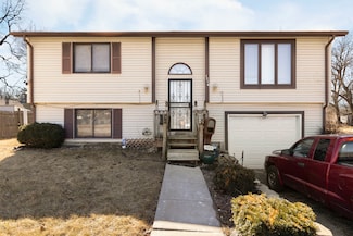1216 Elm St, Rockford, IL 61102