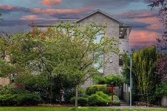 2420 Grand Ave Unit 102, Everett, WA 98201