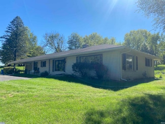 6441 W Pook Rd, South Whitley, IN 46787