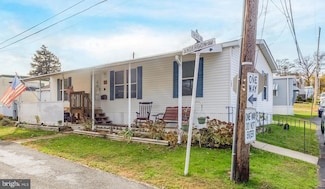 147 Third Ave, Media, PA 19063