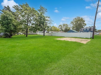 0 Gladstone St, Marinette, WI 54143