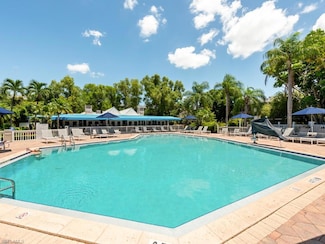 600 Neapolitan Way Unit 251, Naples, FL 34103