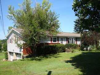 364 Crane Rd, Shavertown, PA 18708