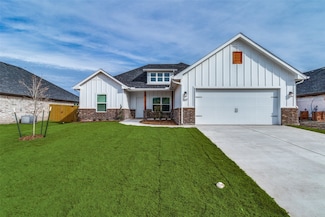 2807 Orchid Dr, Sherman, TX 75092