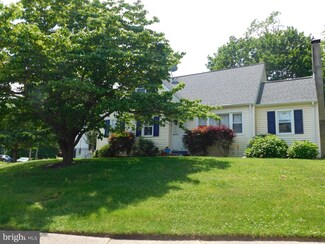 140 Front St, Mount Holly, NJ 08060