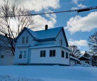 104 Oxford St, Millinocket, ME 04462