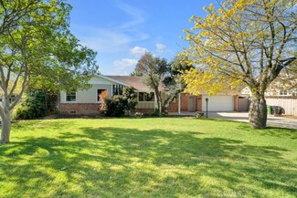 17420 Chase St, Northridge, CA 91325
