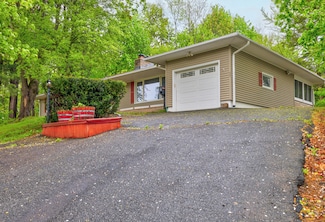 322 Lydale Place, Meriden, CT 06450