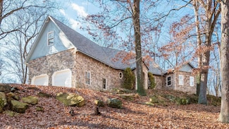 18988 Claypool Rd, Nashport, OH 43830