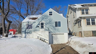 4236 Ames Ave, Omaha, NE 68111