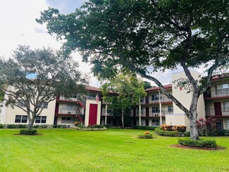 100 SW 132nd Way Unit 201K, Pembroke Pines, FL 33027