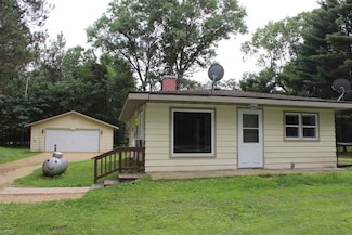 W4197 41st St, Mauston, WI 53948
