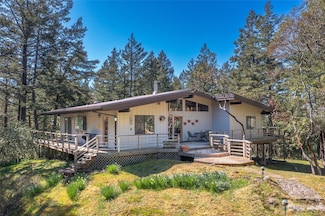 153 Exton Rd, Eastsound, WA 98245