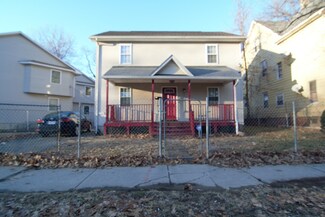 36 Orchard St, Springfield, MA 01107