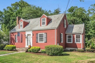 338 Common St, Walpole, MA 02081
