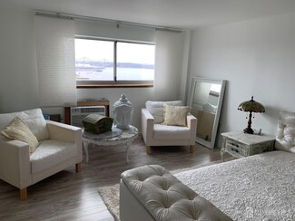 40 Fayette St Unit 74, Perth Amboy, NJ 08861