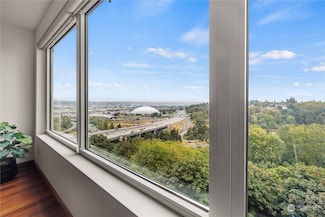 3201 Pacific Ave Unit 705, Tacoma, WA 98418