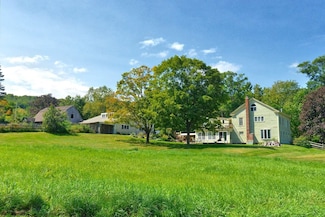 679 Rupert Hill Rd, Pawlet, VT 05761