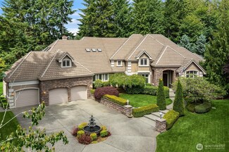 20450 NE 71st St, Redmond, WA 98053
