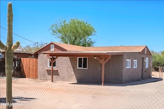 4045 E Hayhurst Ln, Tucson, AZ 85712