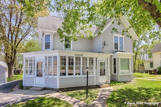 10208 N Main St, Richmond, IL 60071