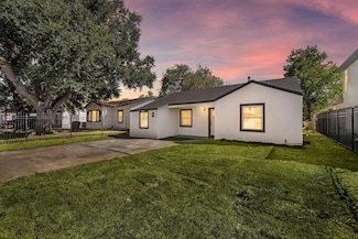 7109 Saint Augustine St, Houston, TX 77021