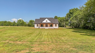 20 Belvedere Cir, Savannah, TN 38372