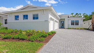 1254 Venice Ct, Deland, FL 32724