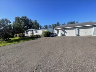 748 County Route 20, Oswego, NY 13126