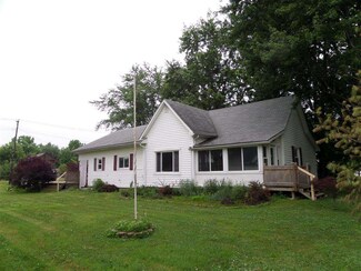 109 W Adams St, Swayzee, IN 46986