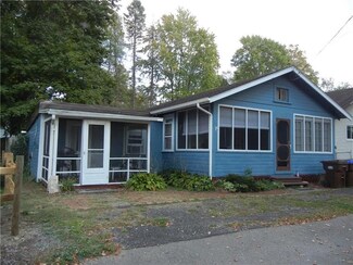 11422 E Third St, Conneaut Lake - Cra, PA 16316