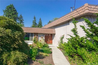 9324 NE 175th St, Bothell, WA 98011