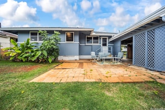 1256 Manulani St, Kailua, HI 96734
