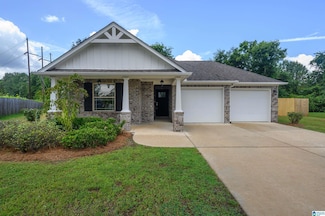 7035 Glenwood Ln, Moody, AL 35004