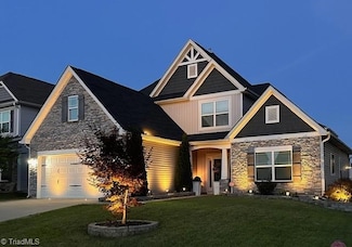 731 Breeders Cup Dr, Whitsett, NC 27377
