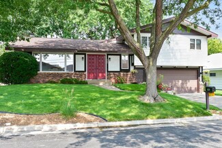 725 37th Ave, Winona, MN 55987