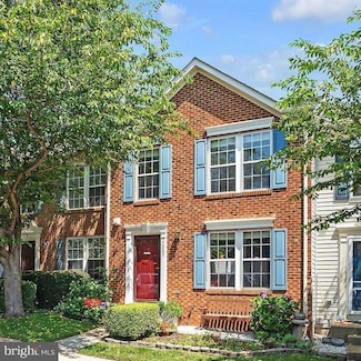 7207 Traphill Way, Gainesville, VA 20155