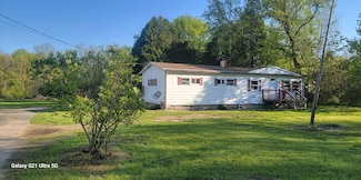 1183 Sunset Dr, Willsboro, NY 12996