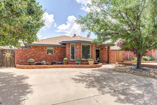 309 Flint Ave, Levelland, TX 79336