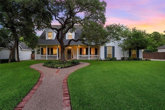 306 Winding Creek Ln, Mc Gregor, TX 76657