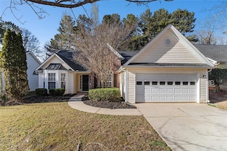 120 Lake Cove Approach, Newnan, GA 30265