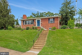 301 Moncure Dr, Alexandria, VA 22314