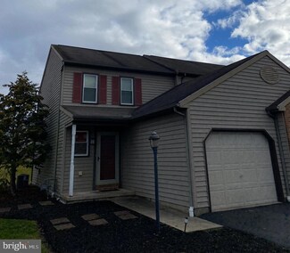 3135 Bornt Dr, Dover, PA 17315