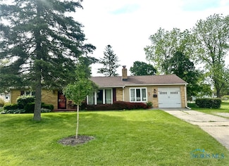 1602 Trailview Dr, Maumee, OH 43537