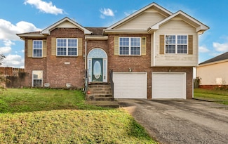 2776 Cascade Dr, Clarksville, TN 37042