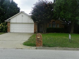 944 Meadow Cir S, Keller, TX 76248