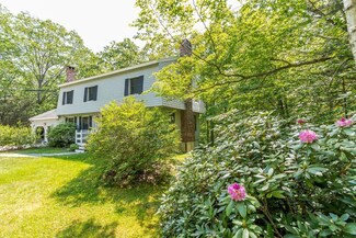 153 Pownal Rd, Freeport, ME 04032