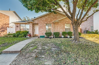 4372 Onyx Dr, Carrollton, TX 75010