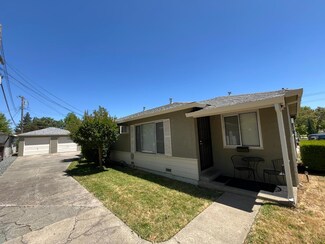 6907 21st Ave, Sacramento, CA 95820